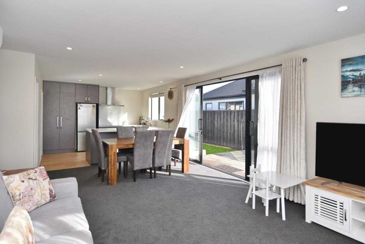Thomas Townhouse - Christchurch Holiday Homes Exterior photo